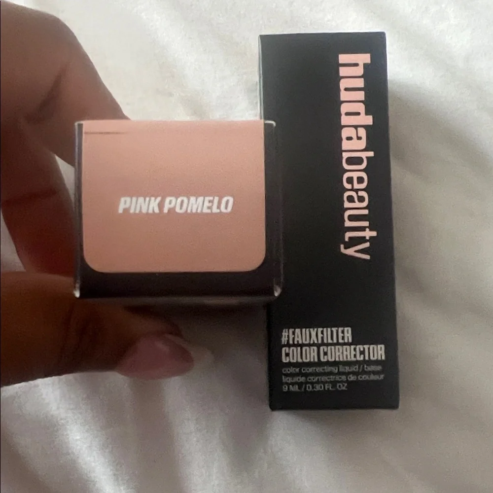 Huda Beauty Pink Pomelo Color Corrector